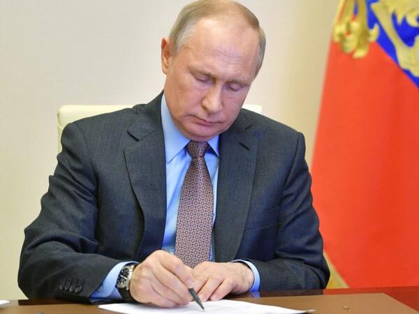 Putin imzaladı - SSRİ-dən bəri <span class="color_red">ilk dəfə...</span>