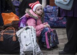 KİV: Avropada ukraynalı qaçqınların əlindən <span class="color_red">uşaqları alınır</span>