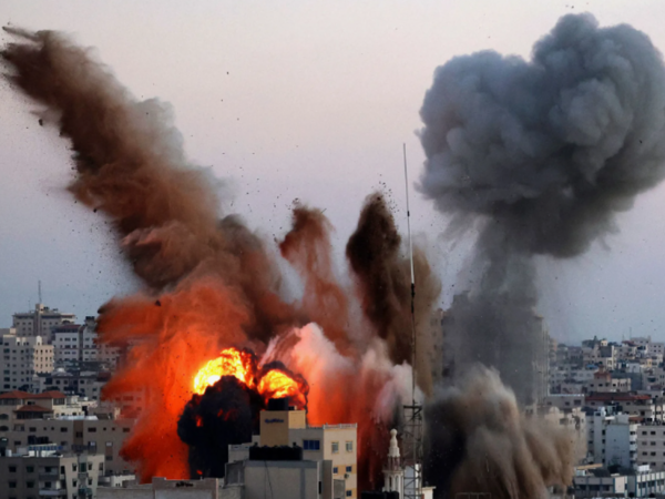 İsrail Rafah qaçqın düşərgəsini vurdu, <span class="color_red">7 nəfər ölüb</span>