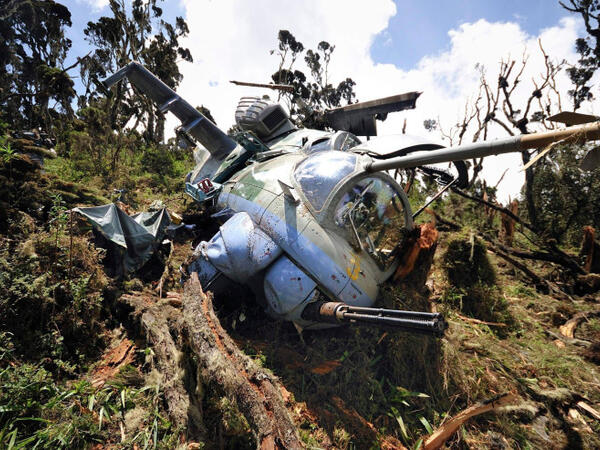 Hərbi helikopter qəzasında ölkənin baş komandanı öldü - <span class="color_red">FOTO</span>