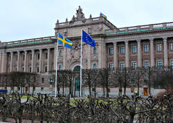 İsveç parlamenti əsgərlərin sayını artırmağı tövsiyə etdi