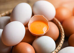 Azərbaycanda yumurta <span class="color_red">kəskin ucuzlaşdı</span>