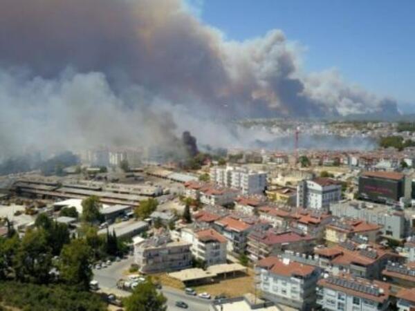 Antalyada meşə yanğını başladı