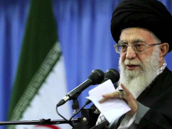 İran lideri Rəisinin cənazəsi üzərində dua oxuyacaq