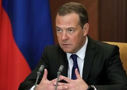 Medvedev Zelenskini oğurluqda <span class="color_red">ittiham etdi</span>