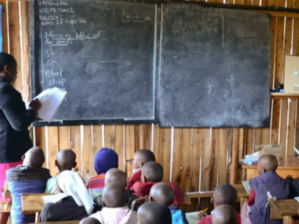 Keniyada məktəbin damı çökdü: Ölən və yaralananlar var