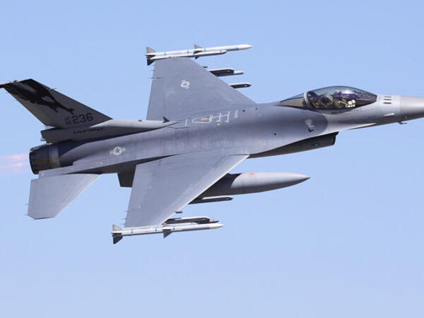 F-16-larla Rusiyaya hücuma <span class="color_red">icazə verildi</span>