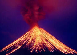 Kanlaon vulkanı oyandı: 5 min metr hündürlüyə <span class="color_red">püskürdü</span>
