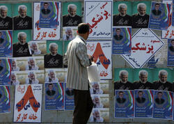 İranda prezident seçkilərinin vaxtı uzadıldı