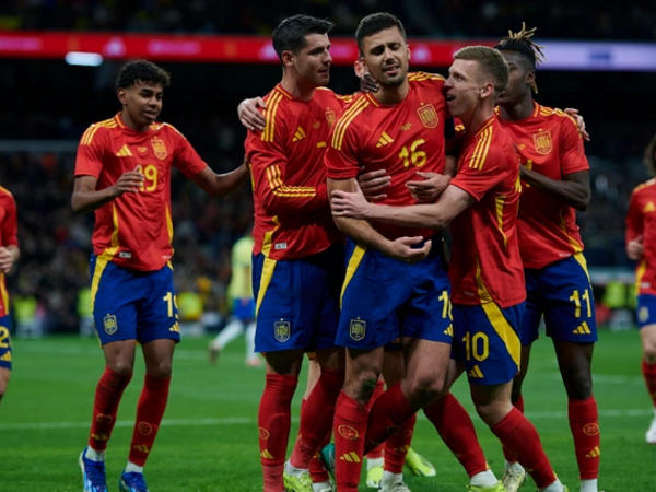 İspaniya millisinin futbolçuları 1/4 finala görə nə qədər mükafat alacaqlar?