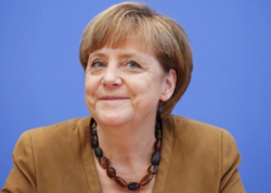 Angela Merkel serial qəhrəmanı oldu - FOTO