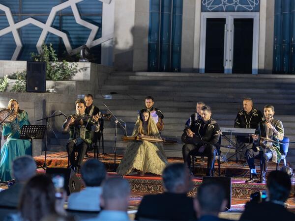 &quot;Nizami günləri&quot; layihəsi çərçivəsində &quot;Nizami muğam dünyası&quot; adlı konsert təqdim olundu - FOTO