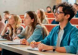 Aktuallığını itirən peşələr - Universitetlərdə yeni ixtisaslar açıla bilər