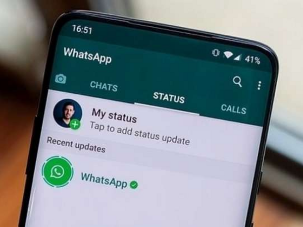 &quot;WhatsApp&quot;a statusla bağlı mühüm yenilik gəlir