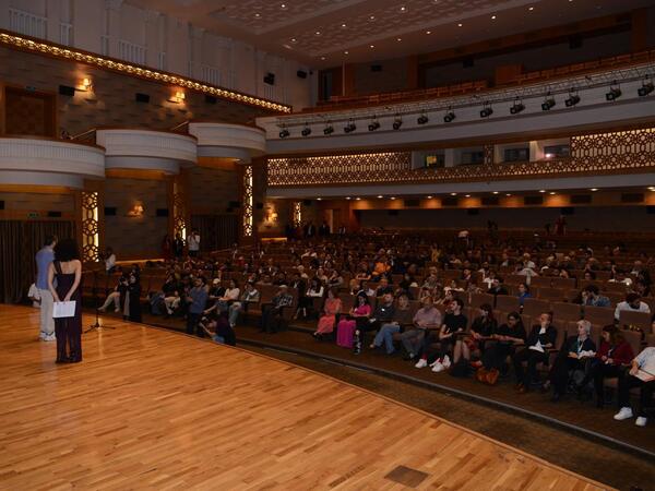 XV Bakı Beynəlxalq Film Festivalının bağlanış-mükafatlandırma mərasimi keçirilib - FOTO