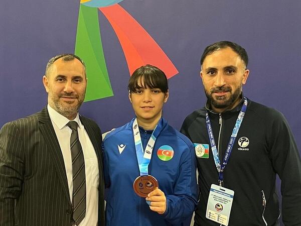 Orucova dünya çempionatında bürünc medal qazanıb