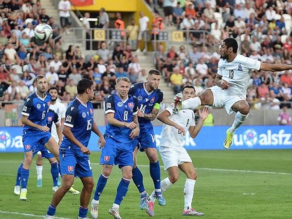 Slovakiya ilə 12-ci duel: Üçüncü qələbə arzusunda