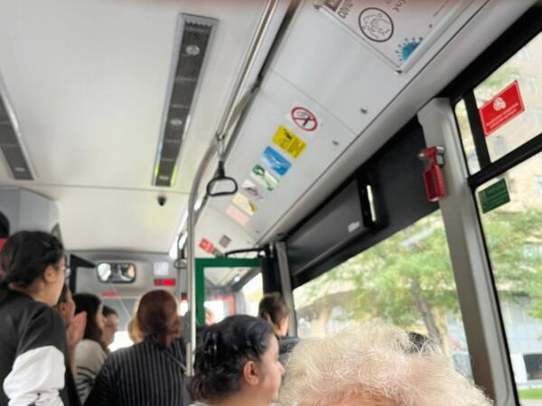 Bakıda avtobusda gərgin anlar: Sərnişinlər marşrutdan düşürüldülər