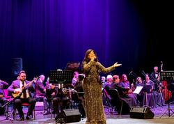 Gülüstan Əliyeva Gəncə Dövlət Filarmoniyasinda solo konsert verdi - FOTO