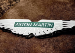 &quot;Aston Martin&quot; bu məşhur geyim brendi ilə əməkdaşlıq edəcək