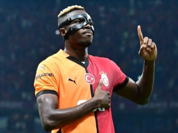 Osimhen &quot;Qalatasaray&quot;dan gedir - yeni klubu <span class="color_red">məlum oldu</span>