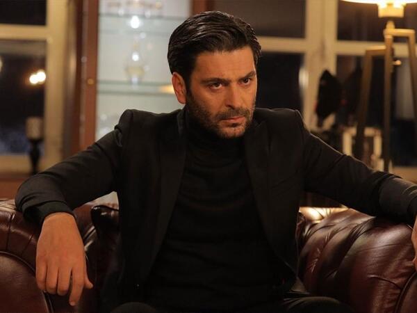 Ozan Akbaba məşhur filmdə - <span class="color_red">FOTO</span>