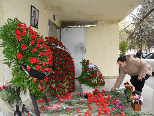 Vətəndaşlarımız İqor Kşnyakinin xatirəsini yad edirlər - FOTO