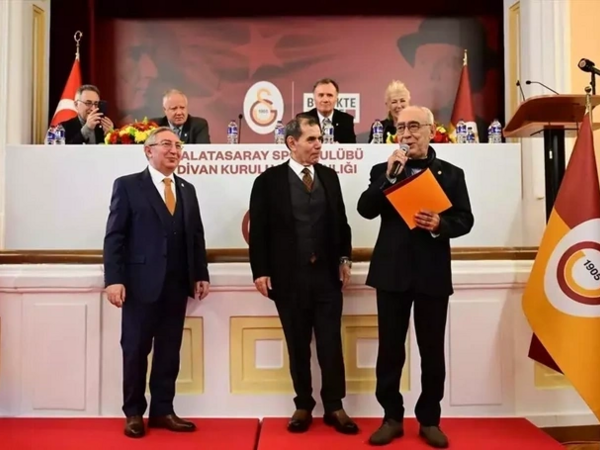 Məşhur türk aktyor &quot;Qalatasaray&quot;ın idarə heyətinə seçildi - FOTO