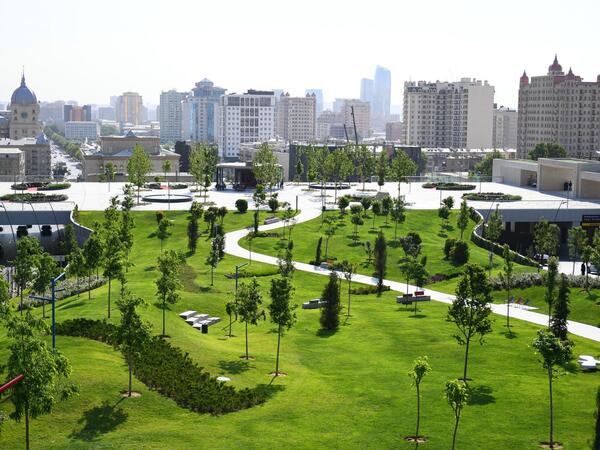 Bakıda 37 milyona park salınır